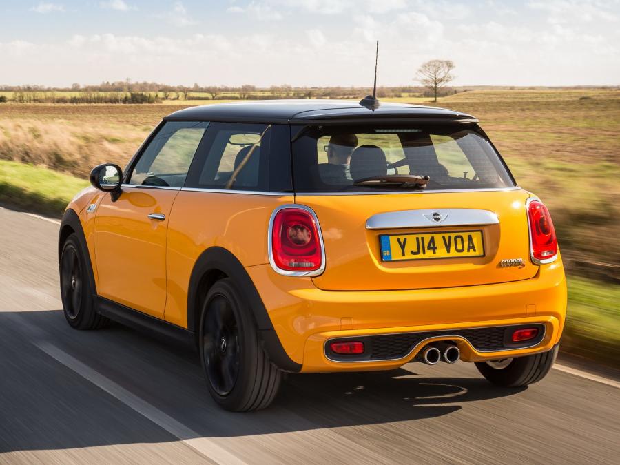  Mini Cooper S 2014 года  (UK) (фото 10 из 30)